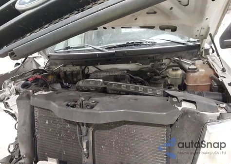 2005 Ford F-150 Fx4/Lariat/Xl/Xlt z USA, uszkodzony, nr VIN 1FTVX14545NB71714